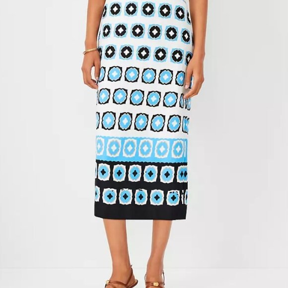 Ann Taylor NWT Cerulean Geo Border Linen Blend Column Skirt Size 4P‎ - Picture 2 of 4